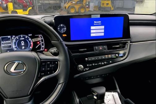 2025 Lexus ES 350 Ultra Luxury