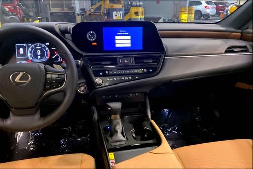 2025 Lexus ES 350 Base