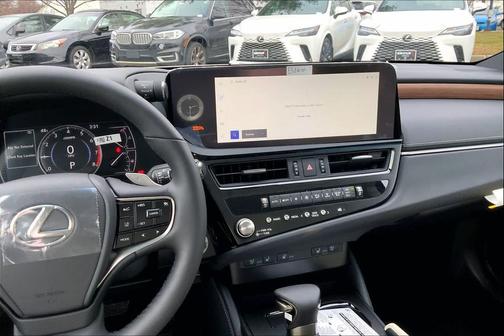 2025 Lexus ES 350 Base