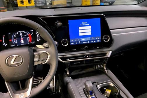 2024 Lexus RX 350 F SPORT Handling