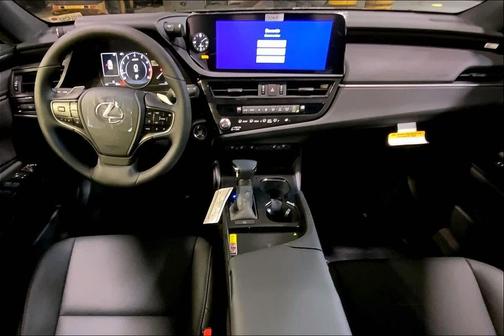 2025 Lexus ES 350 Base