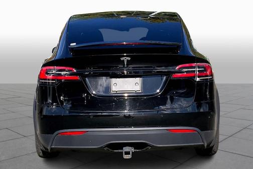 2022 Tesla Model X Base