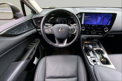 Nori Green Pearl 2023 Lexus NX 350 Premium