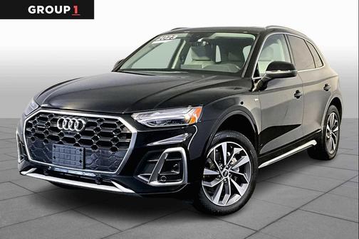 2023 Audi Q5 45 S line Premium Plus