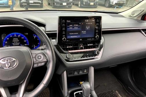2022 Toyota Corolla Cross XLE