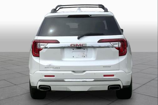 White Frost Tricoat 2021 GMC Acadia Denali