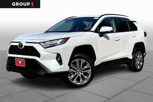 2023 Toyota RAV4 XLE Premium