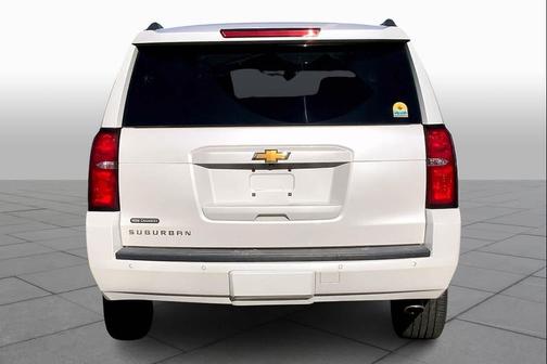 2017 Chevrolet Suburban LT