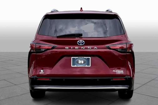 2022 Toyota Sienna Platinum 7 Passenger