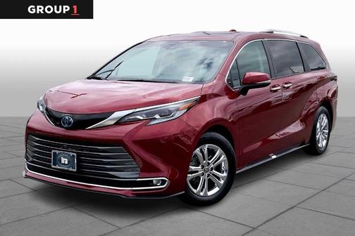 2022 Toyota Sienna Platinum 7 Passenger