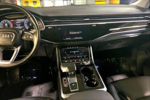 2022 Audi Q7 55 Premium