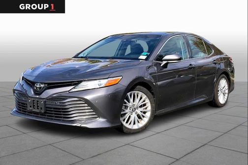 2018 Toyota Camry XLE