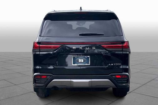 2025 Lexus LX 700h Overtrail