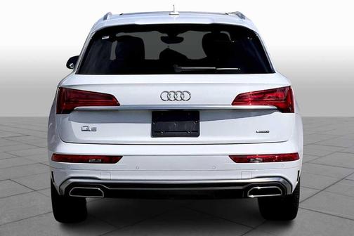 2022 Audi Q5 45 S line Premium Plus