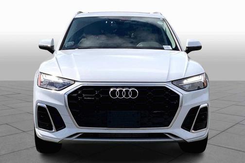 2022 Audi Q5 45 S line Premium Plus