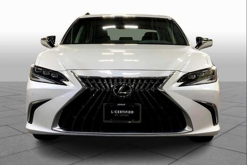 2025 Lexus ES 300h Ultra Luxury