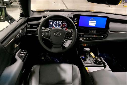 2025 Lexus ES 350 Base