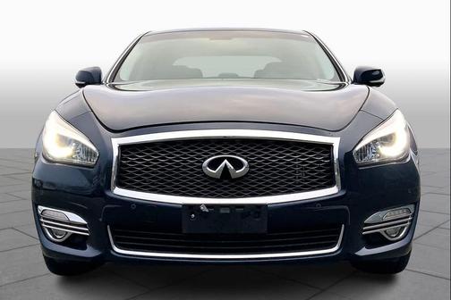 Hermosa Blue 2016 INFINITI Q70 3.7X