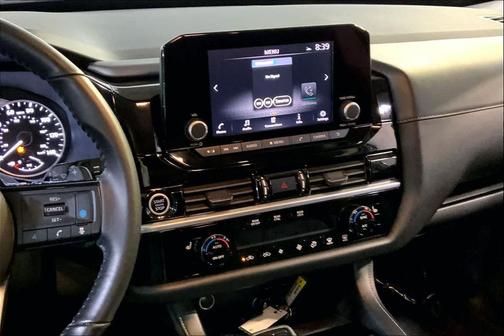 2022 Nissan Pathfinder SV 4WD