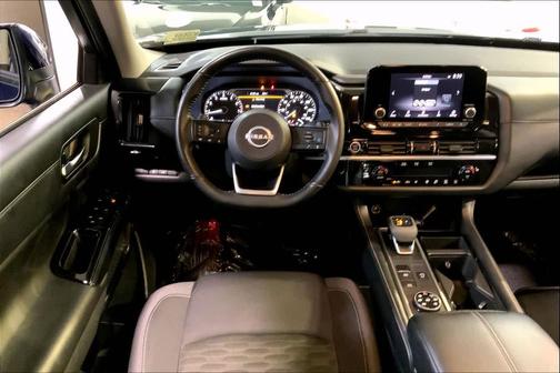 2022 Nissan Pathfinder SV 4WD