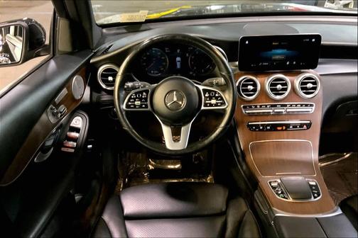 2021 Mercedes-Benz GLC 300 4MATIC