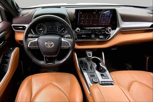 Blizzard Pearl 2021 Toyota Highlander Platinum