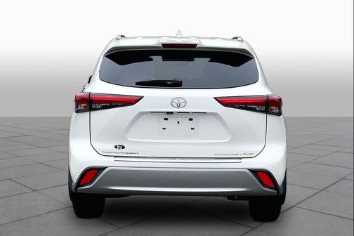 Blizzard Pearl 2021 Toyota Highlander Platinum