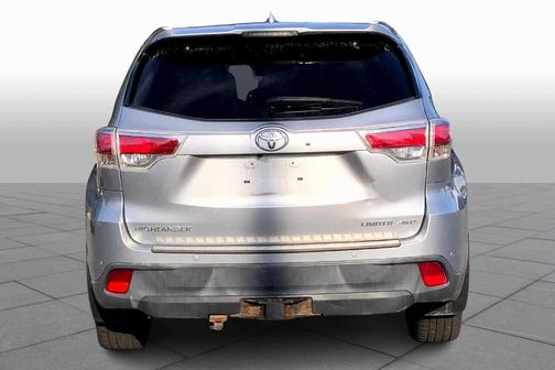 2016 Toyota Highlander Limited Platinum