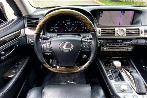 Obsidian 2016 Lexus LS 460 Base
