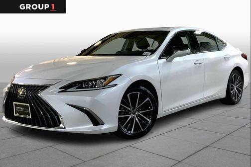 2022 Lexus ES 350 Base