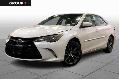 2015 Toyota Camry XSE