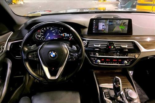 2019 BMW 530 i xDrive