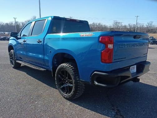 2023 Chevrolet Silverado 1500 Custom Trail Boss