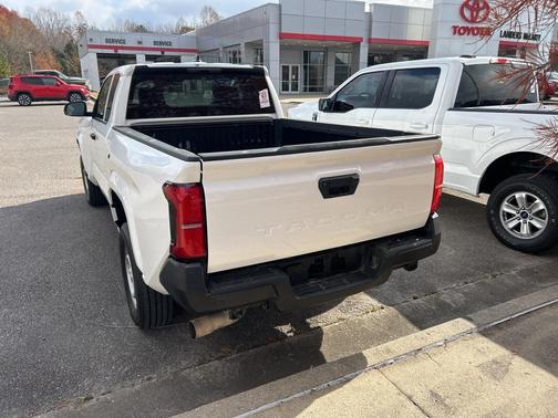 2024 Toyota Tacoma SR