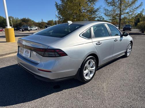 2024 Honda Accord LX 1.5T
