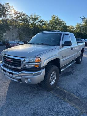 2005 GMC Sierra 2500 SLT H/D Extended Cab