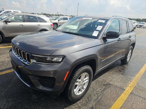 2024 Jeep Grand Cherokee Laredo