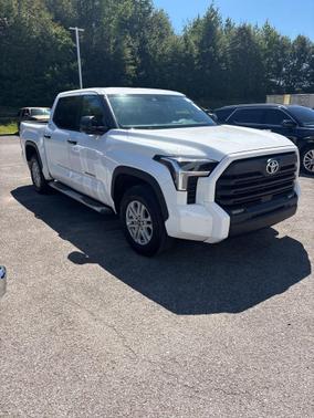 2022 Toyota Tundra SR5