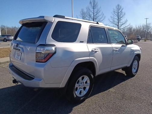 2023 Toyota 4Runner SR5