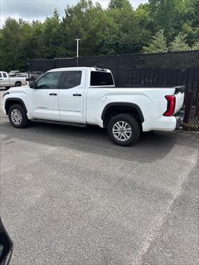 2025 Toyota Tundra SR5