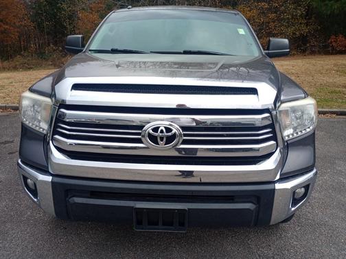 2016 Toyota Tundra SR5