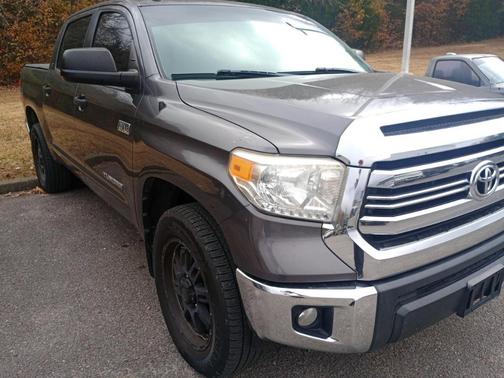 2016 Toyota Tundra SR5
