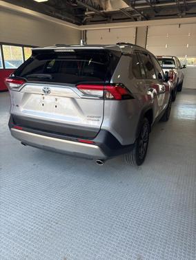 2024 Toyota RAV4 Hybrid Limited