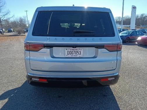 2022 Jeep Wagoneer Series II 4x4