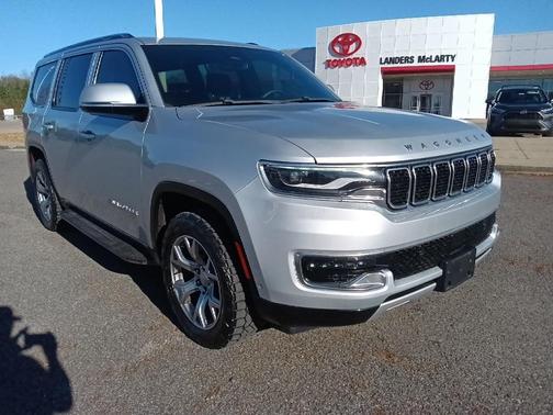 2022 Jeep Wagoneer Series II 4x4