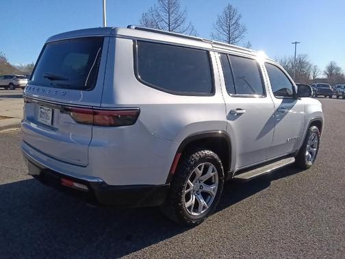 2022 Jeep Wagoneer Series II 4x4