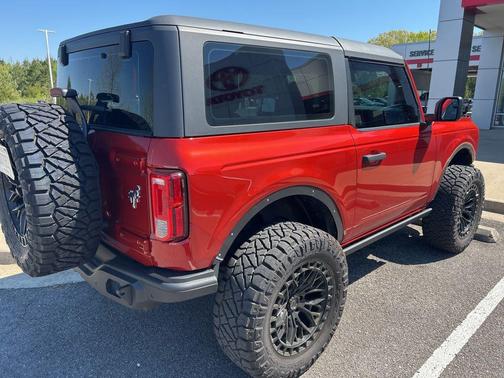 2023 Ford Bronco Base