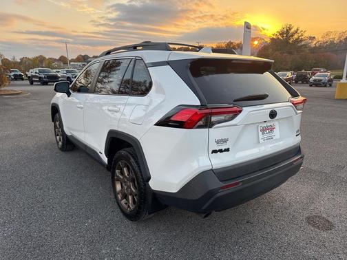 2023 Toyota RAV4 Hybrid Woodland Edition