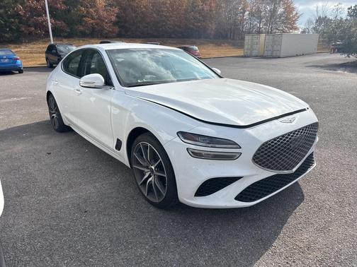 2024 Genesis G70 2.5T RWD