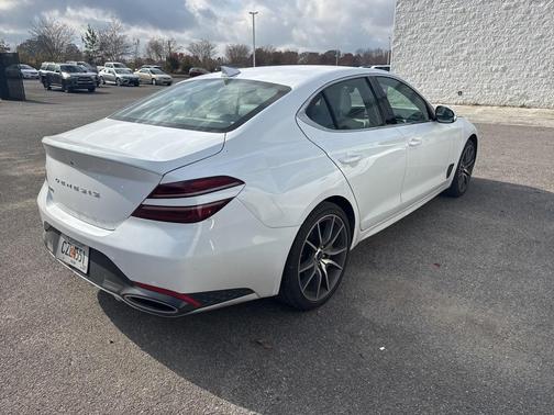 2024 Genesis G70 2.5T RWD